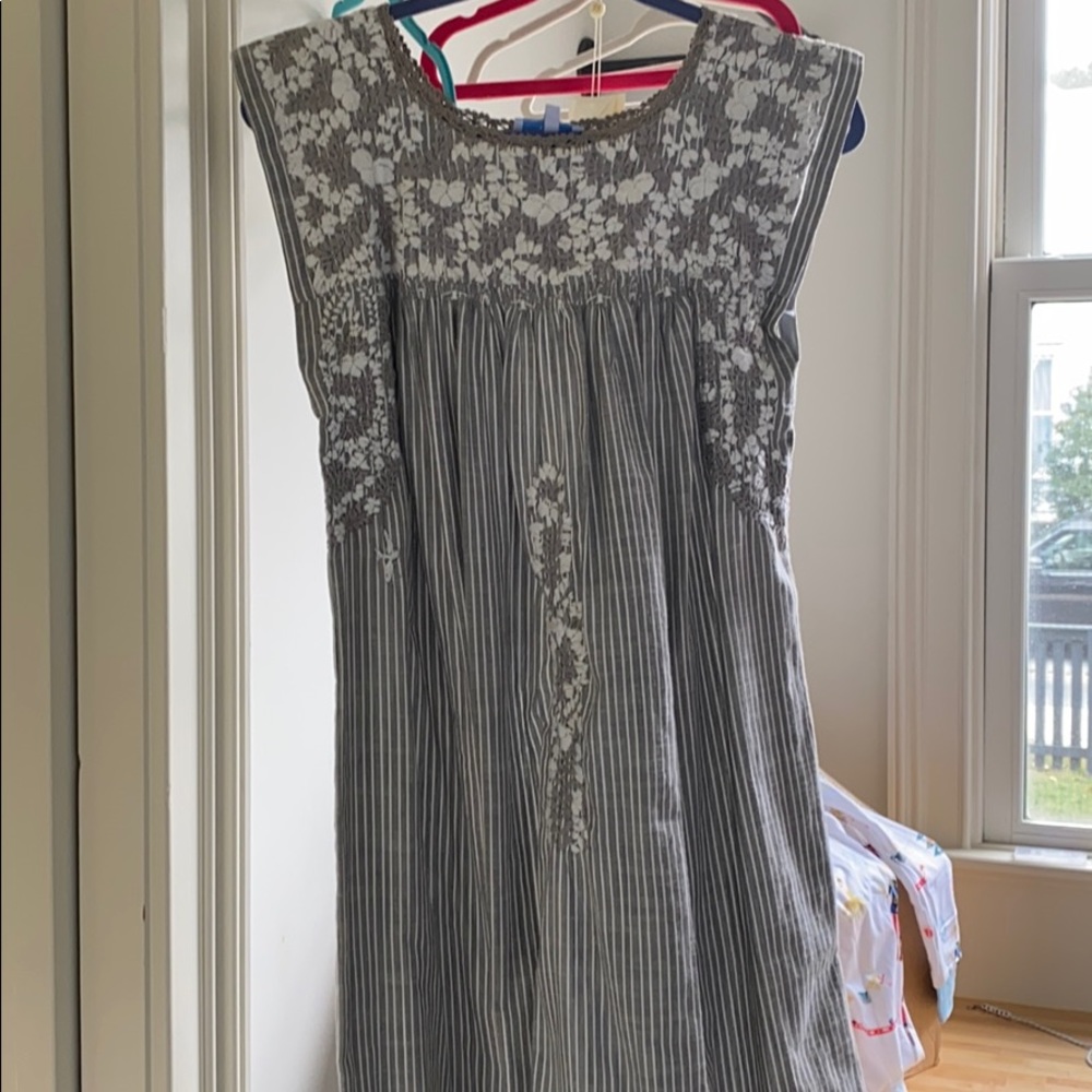 Mi Golondrina Dress